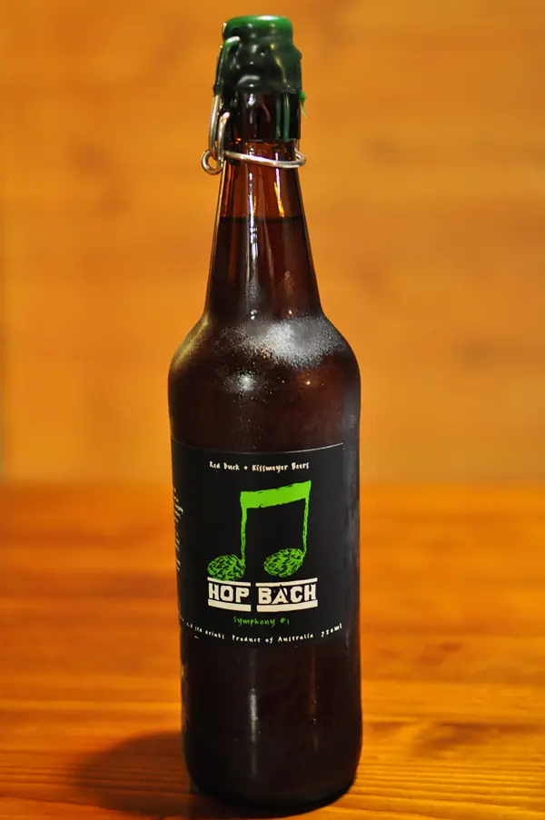 Photo of the 750ml Hop Bach bottle