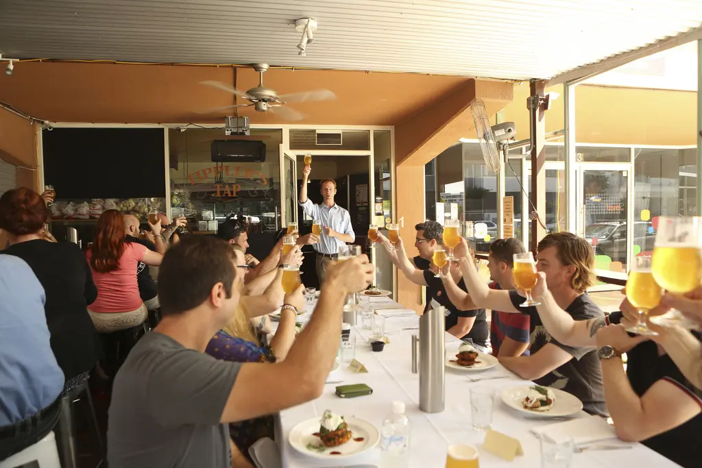 Cheers to Brewsvegas