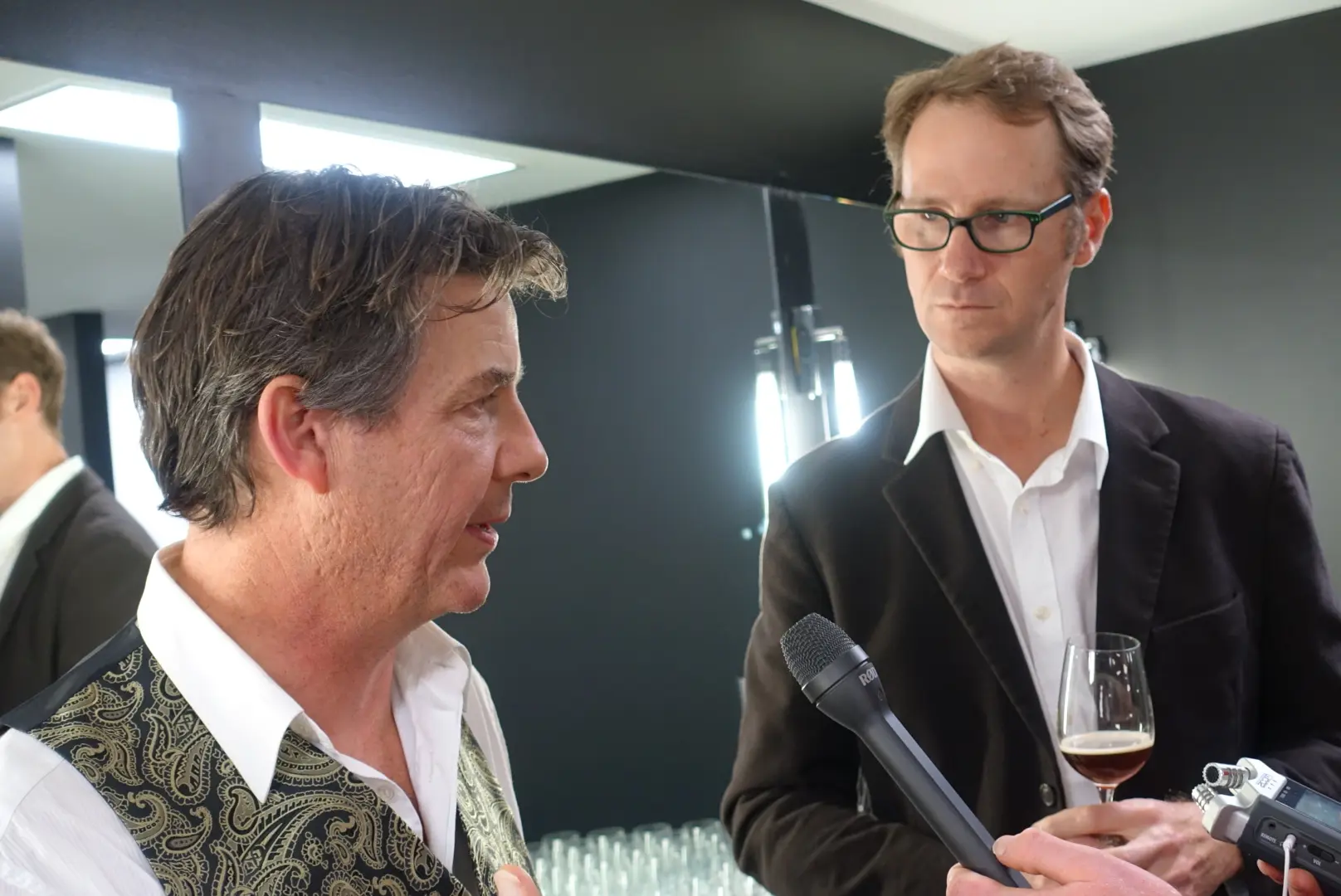 L-R: Pawsey and Radio Brews News' Matt Kirkegaard