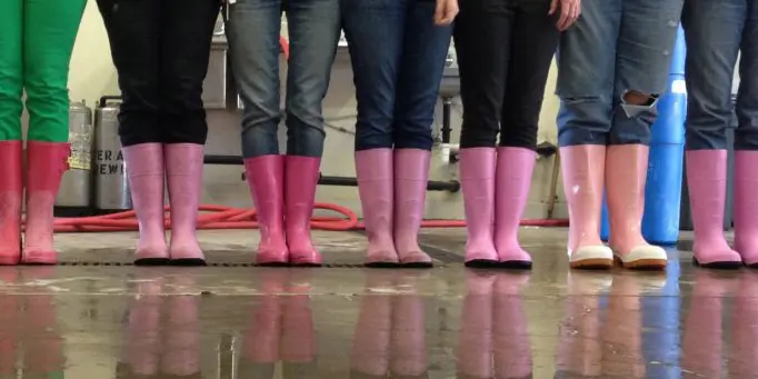 pink boots