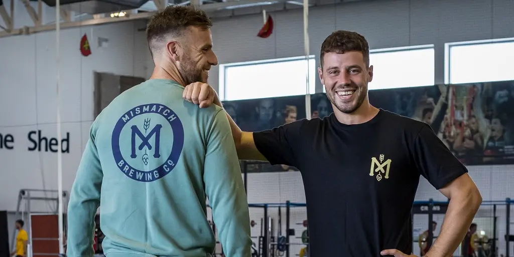 Mismatch Crows tieup