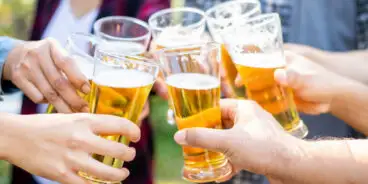 Generic Beers Clinking