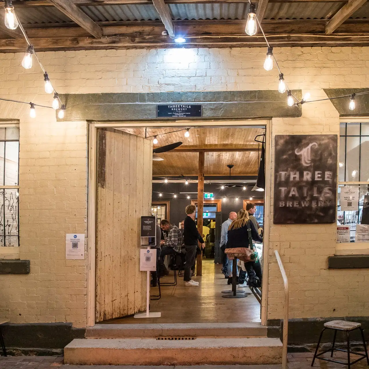 Entrance to Three Tails Brewery