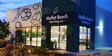 Moffat-Beach-night-crop